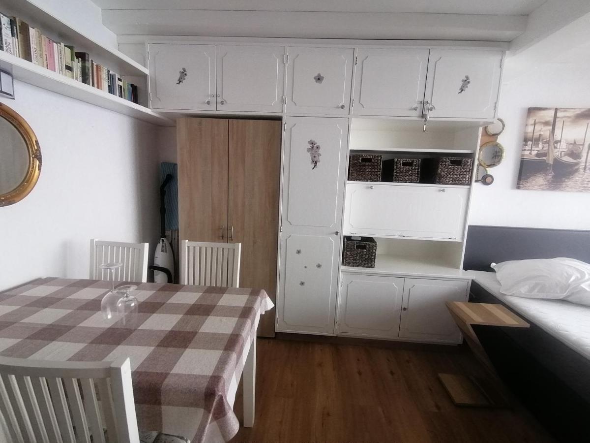 Haus Enzian - Apartment Gerlitzen Kanzelhohe Eksteriør bilde